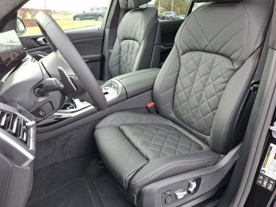 2026 BMW X7 xDrive40i Sports Activity Vehicle