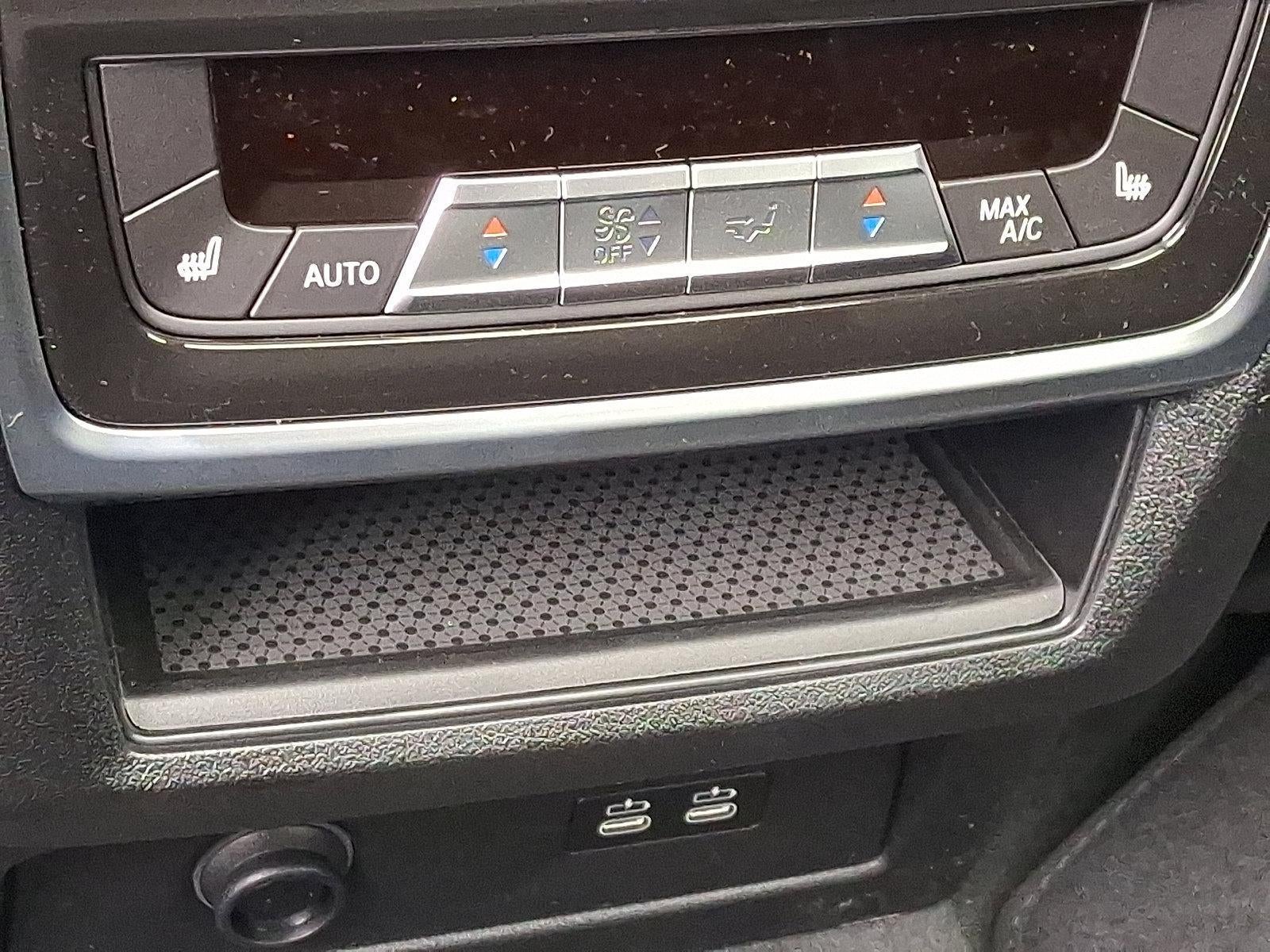 2026 BMW X7 xDrive40i Sports Activity Vehicle