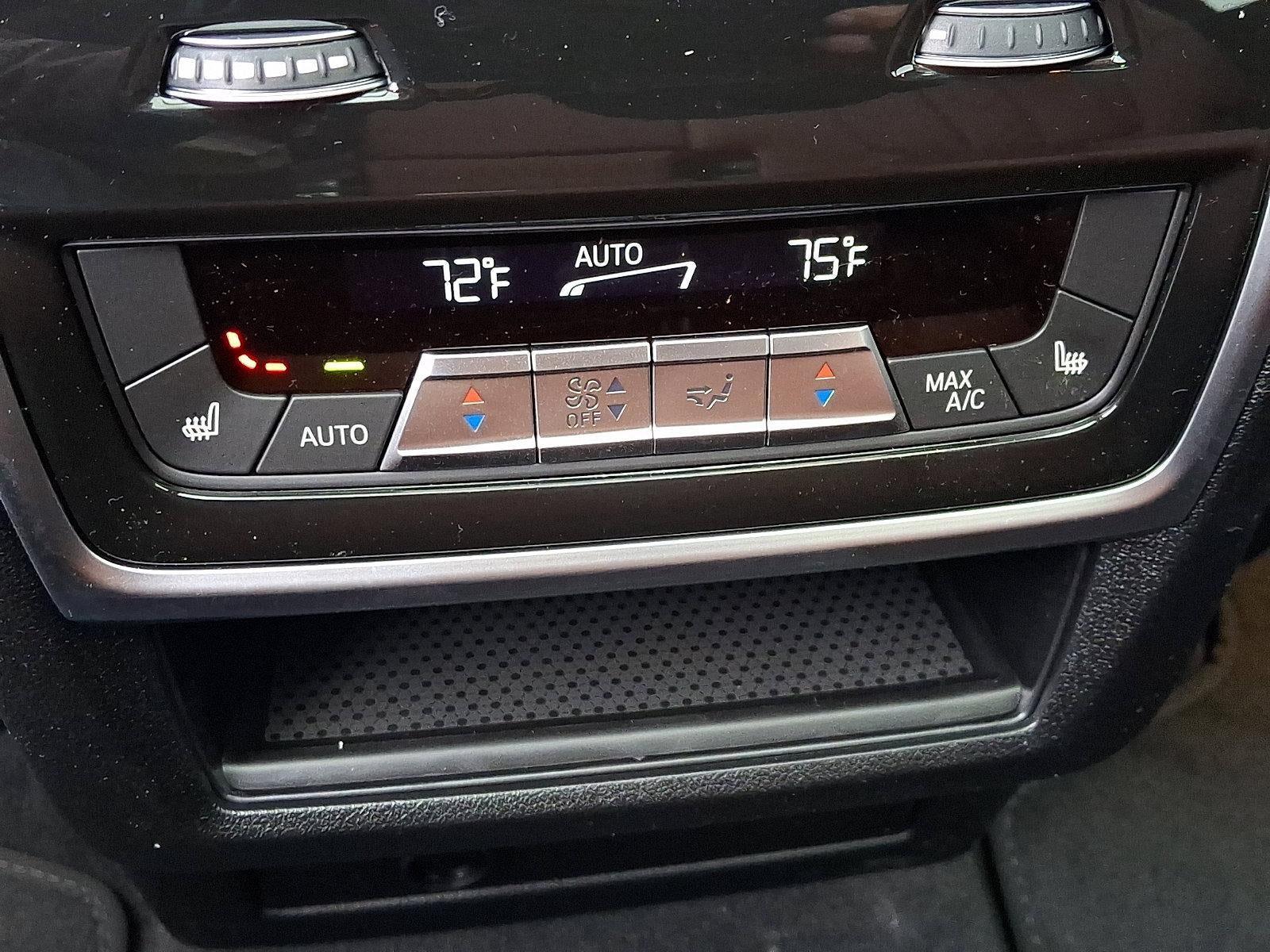 2026 BMW X7 xDrive40i Sports Activity Vehicle