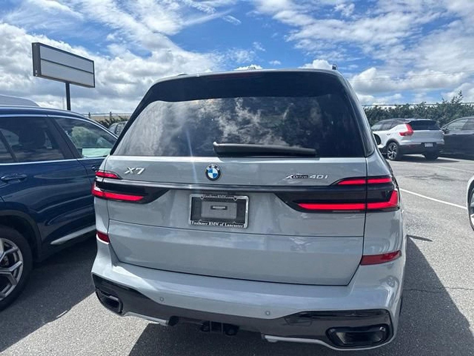 2024 BMW X7 xDrive40i Sports Activity Vehicle