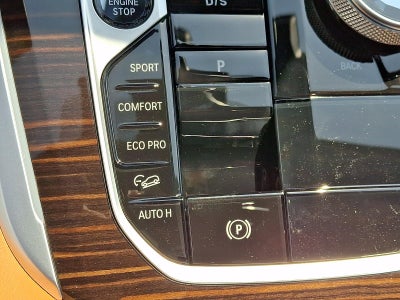 2026 BMW X5 M60i Sports Activity Vehicle