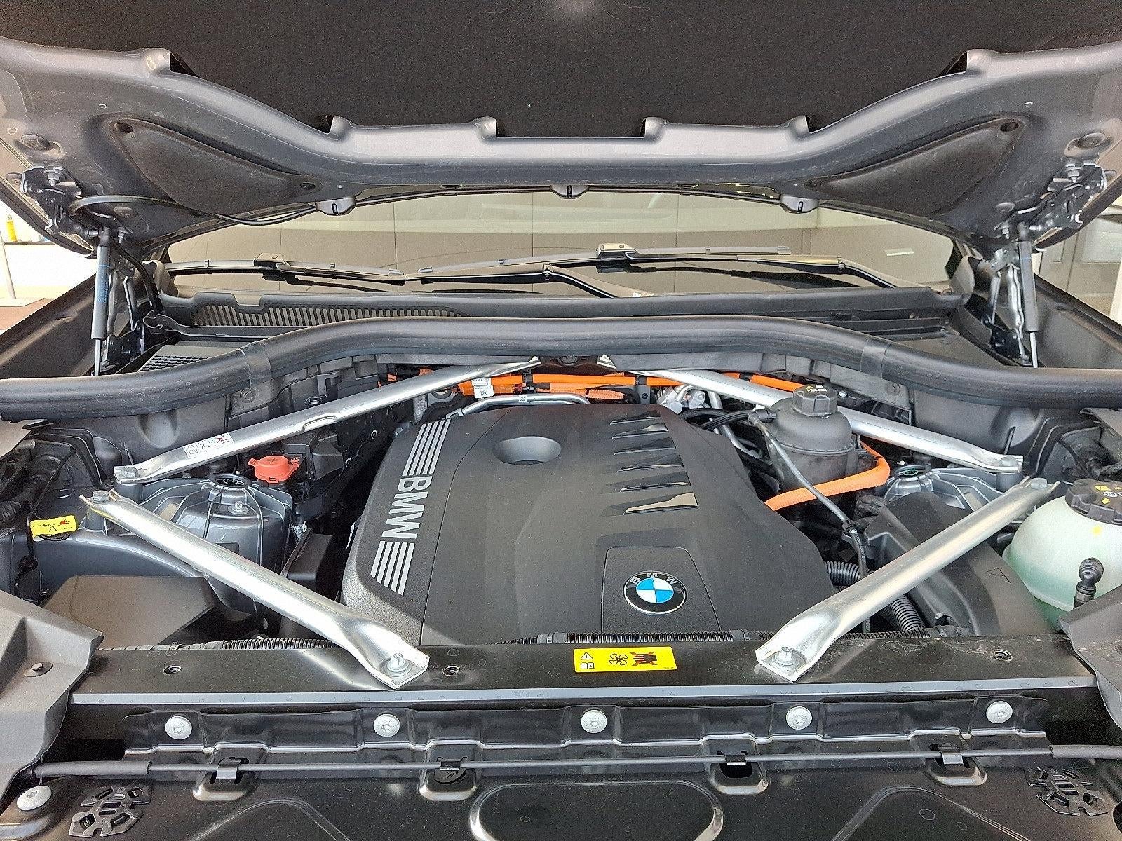 2025 BMW X5 xDrive50e Plug-In Hybrid