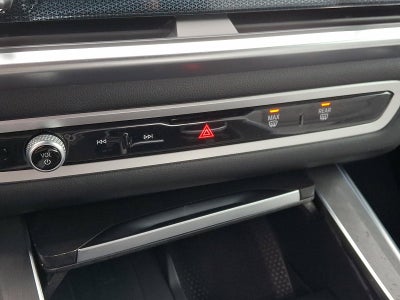 2025 BMW X5 xDrive50e Plug-In Hybrid