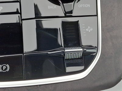 2025 BMW X5 xDrive50e Plug-In Hybrid