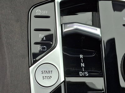 2025 BMW X5 xDrive50e Plug-In Hybrid