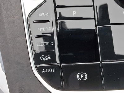 2025 BMW X5 xDrive50e Plug-In Hybrid