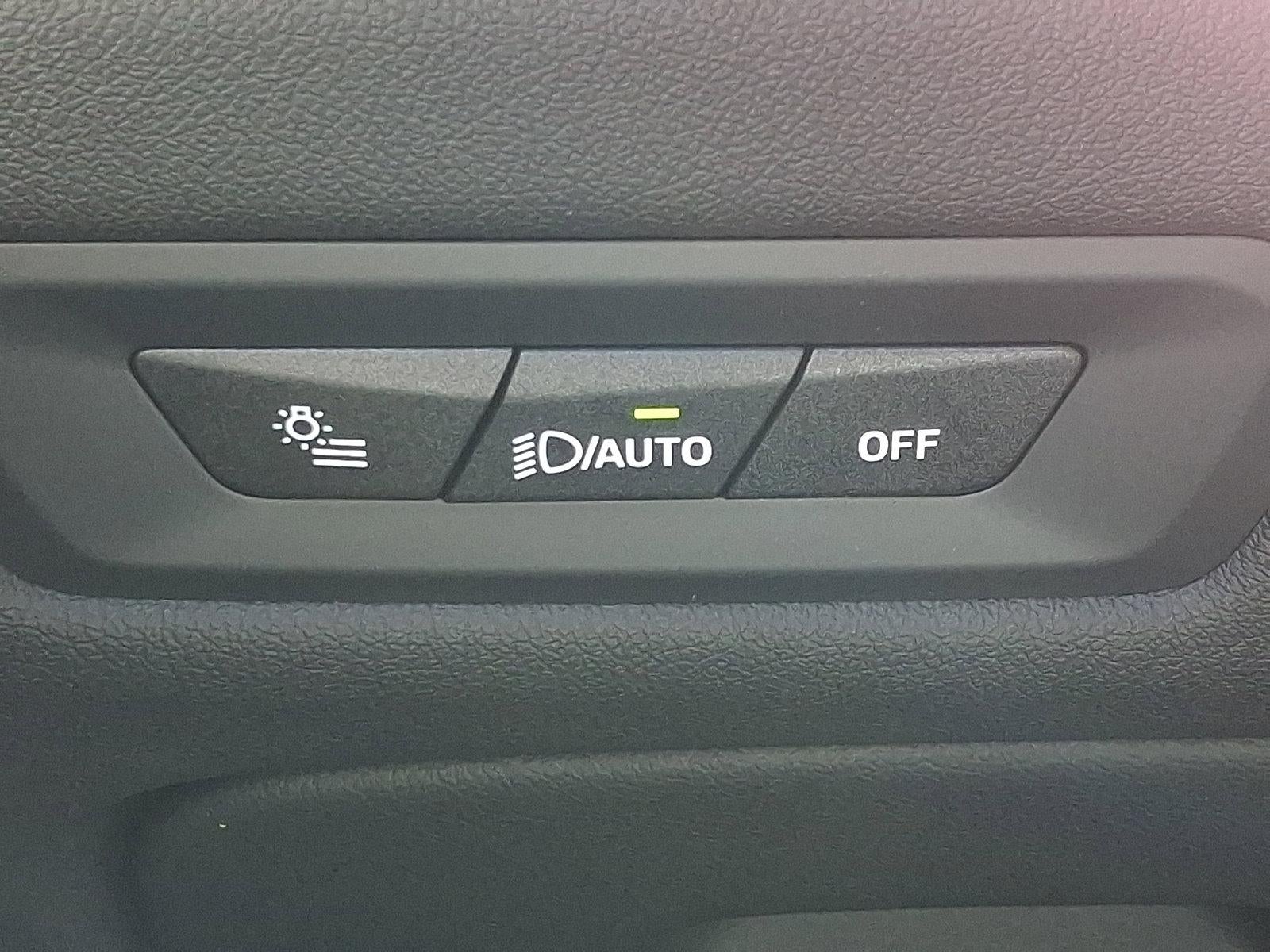 2025 BMW X5 xDrive50e Plug-In Hybrid