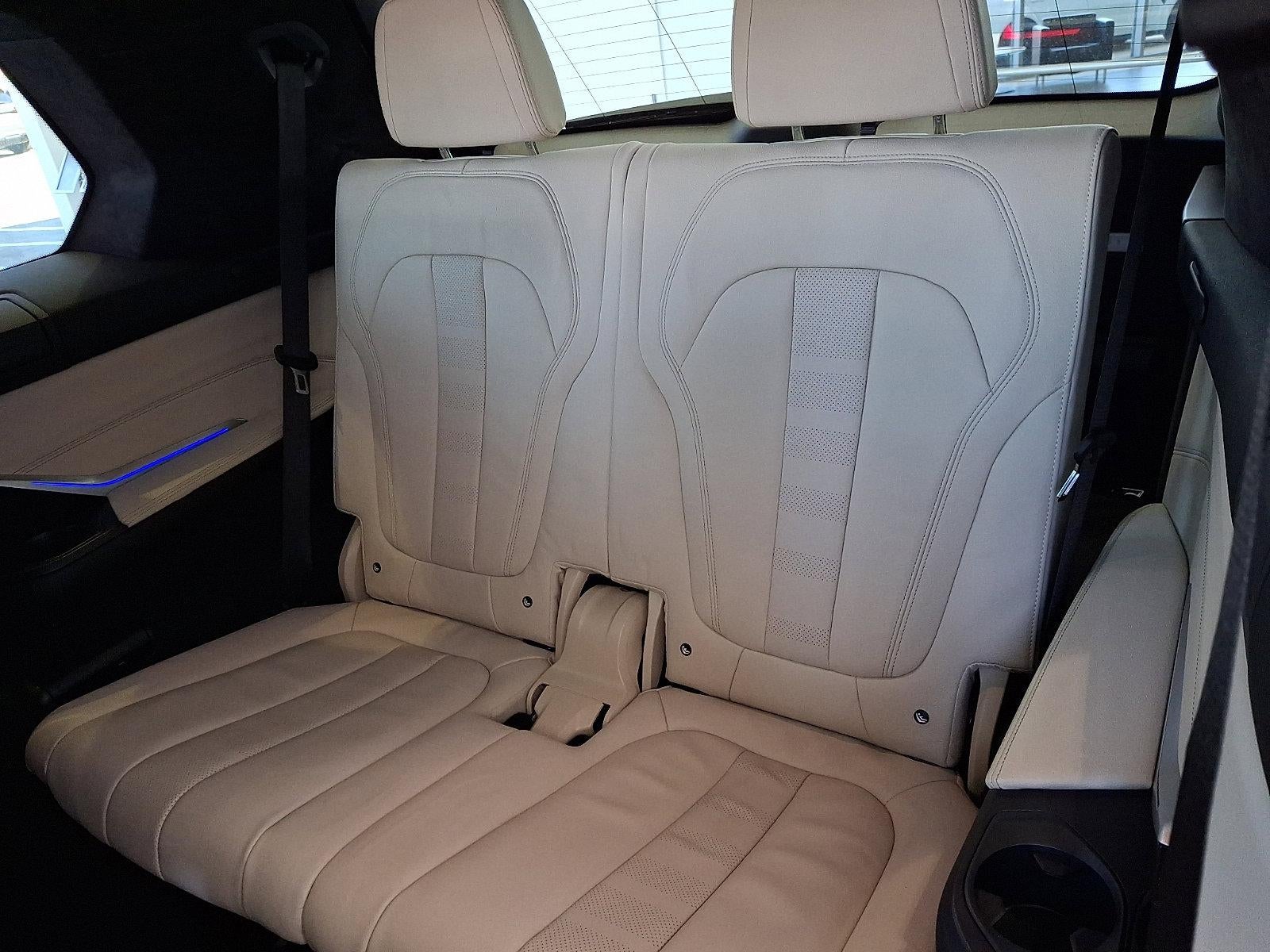 2022 BMW X7 xDrive40i Sports Activity Vehicle