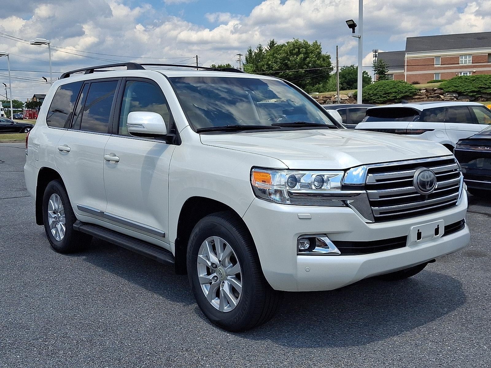 2016 Toyota Land Cruiser 4dr 4WD (GS)
