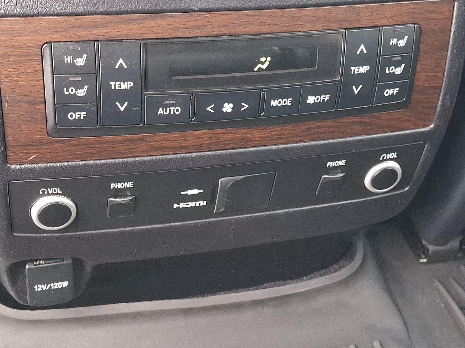 2016 Toyota Land Cruiser 4dr 4WD (GS)