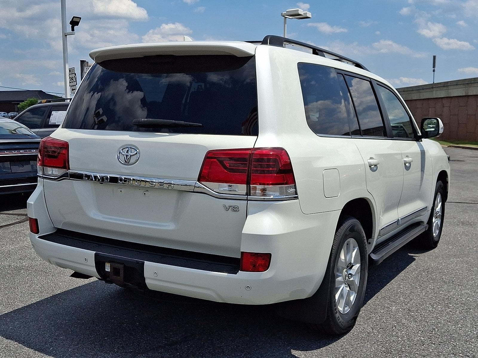 2016 Toyota Land Cruiser 4dr 4WD (GS)