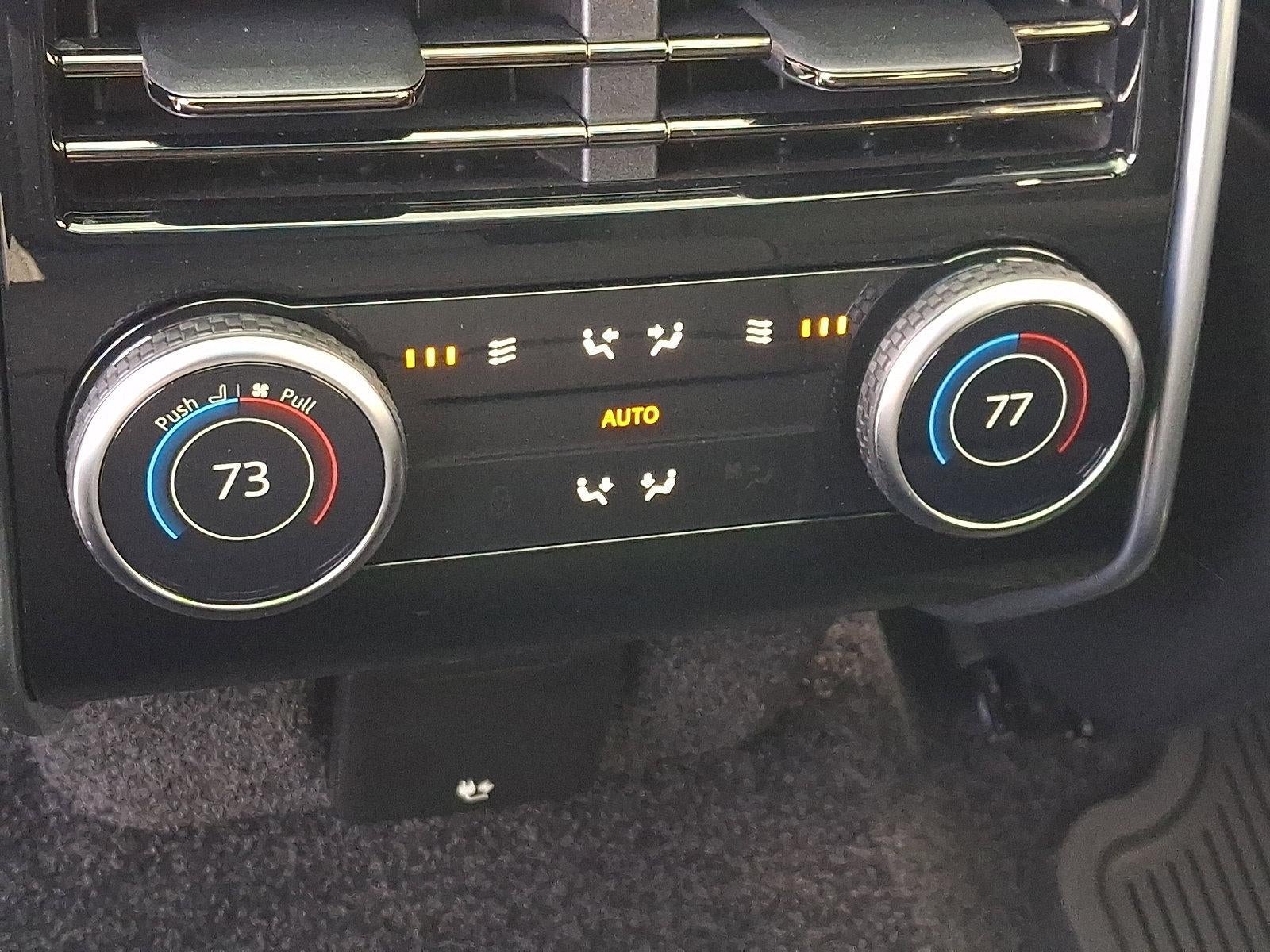 2025 Land Rover Range Rover P400 SE LWB 7 Seat