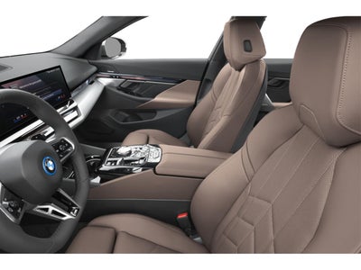 2026 BMW 550e xDrive Sedan
