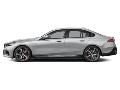 2026 BMW 550e xDrive Sedan