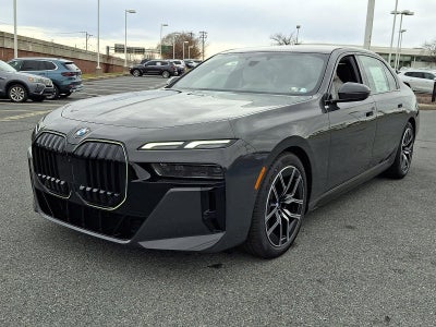 2026 BMW 740i xDrive Sedan