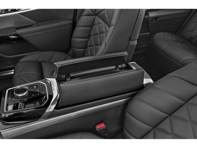 2026 BMW 740i xDrive Sedan
