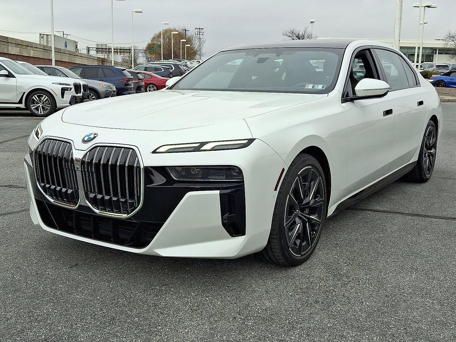 2023 BMW 760i xDrive Sedan
