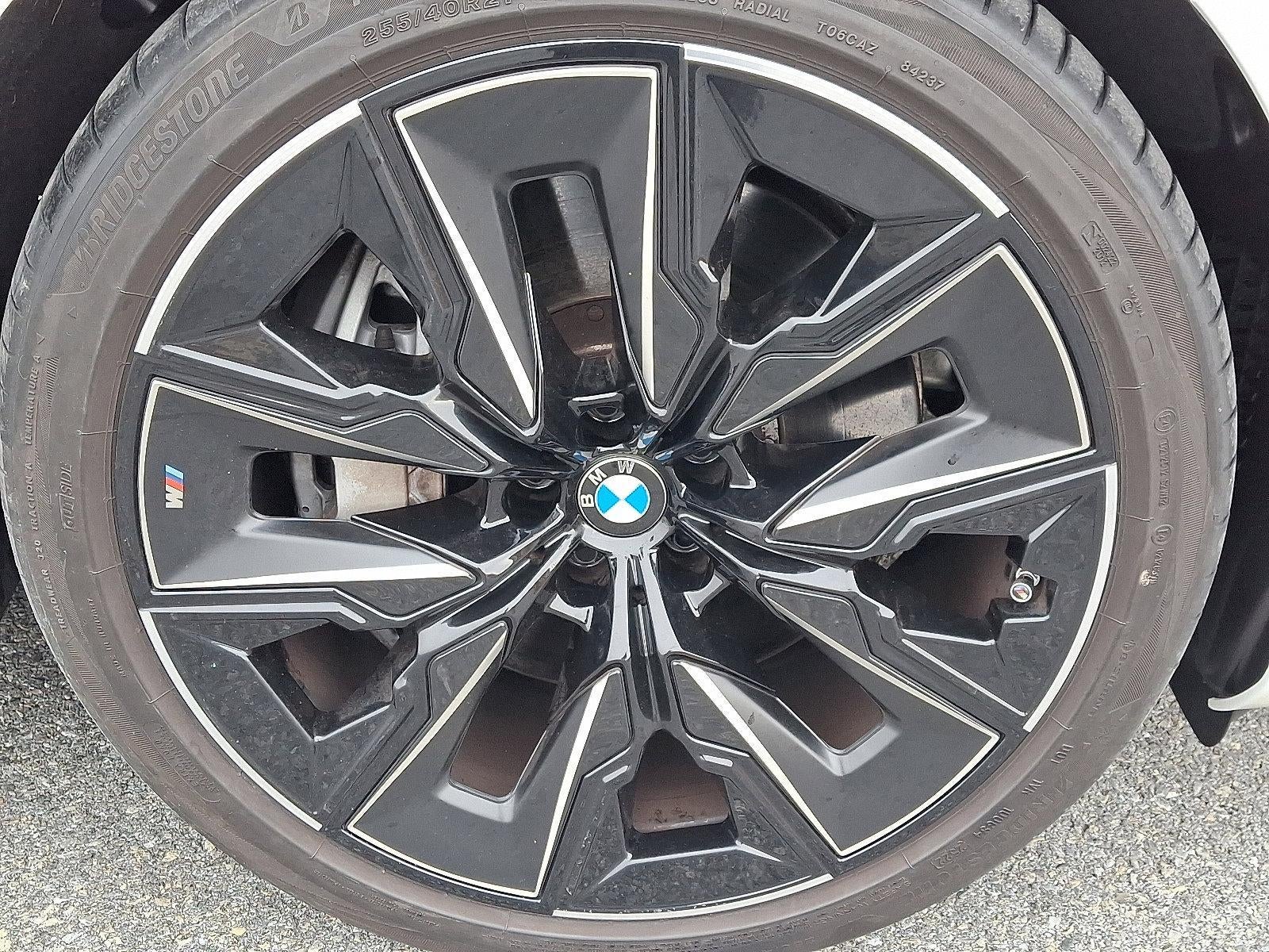 2023 BMW 760i xDrive Sedan