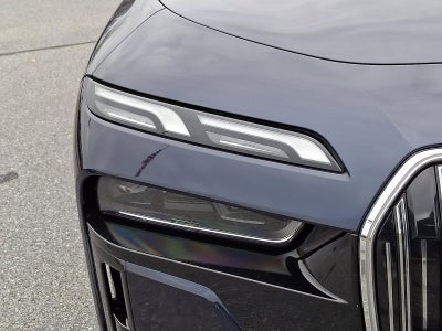 2023 BMW 760i xDrive Sedan