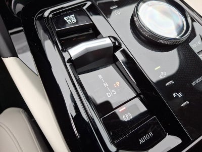 2026 BMW 530i xDrive Sedan