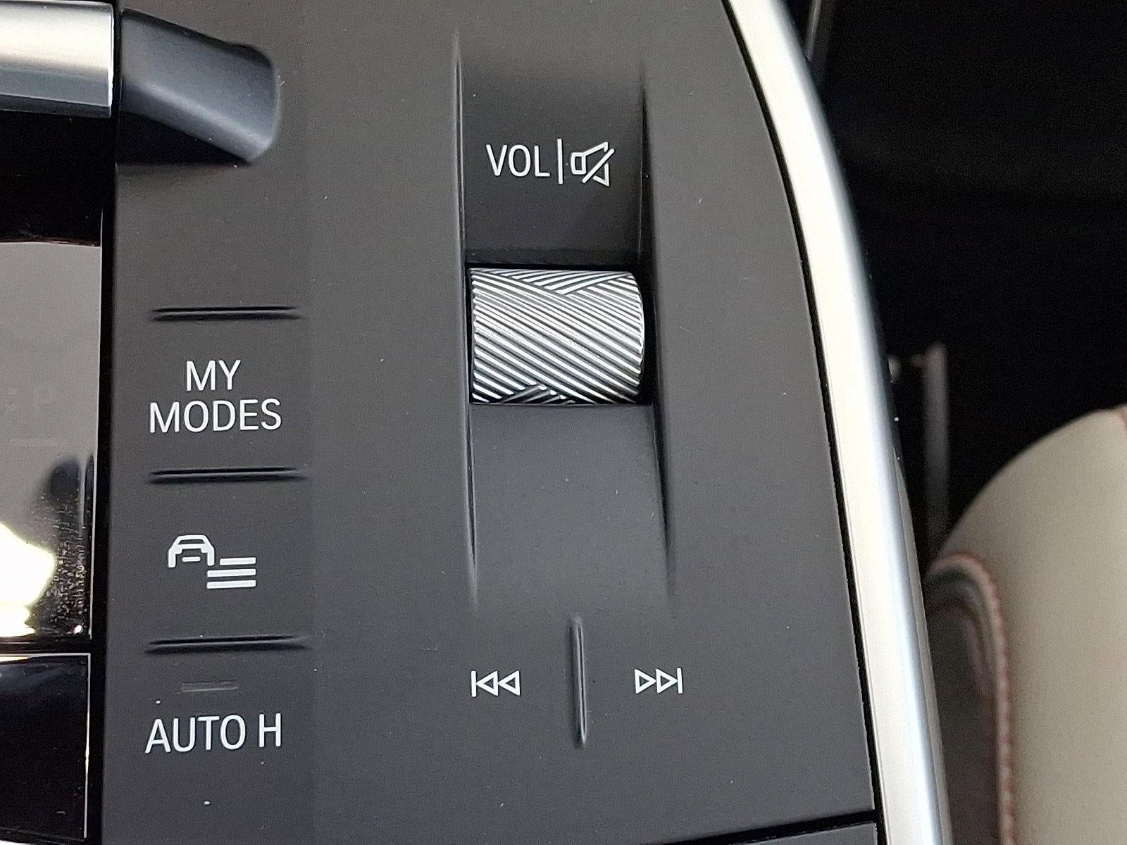 2025 BMW X2 xDrive28i Sports Activity Coupe
