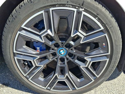 2025 BMW i5 xDrive40 Sedan
