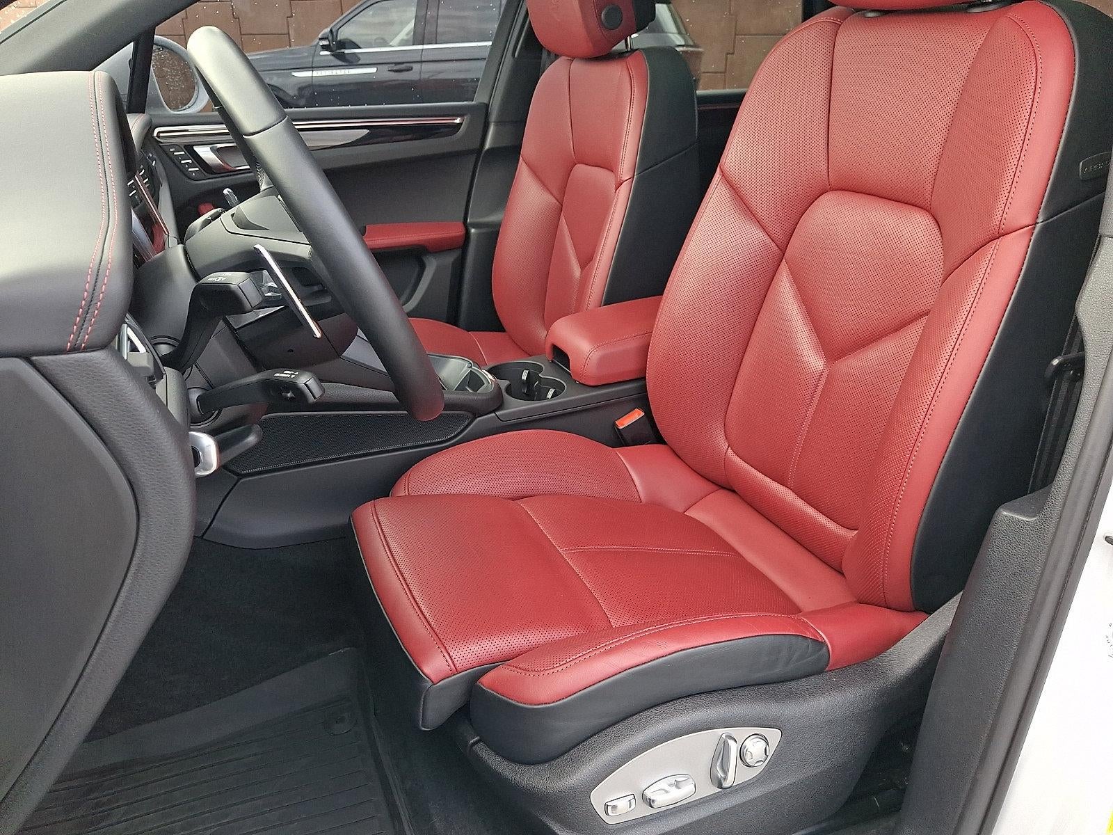 2024 Porsche Macan AWD