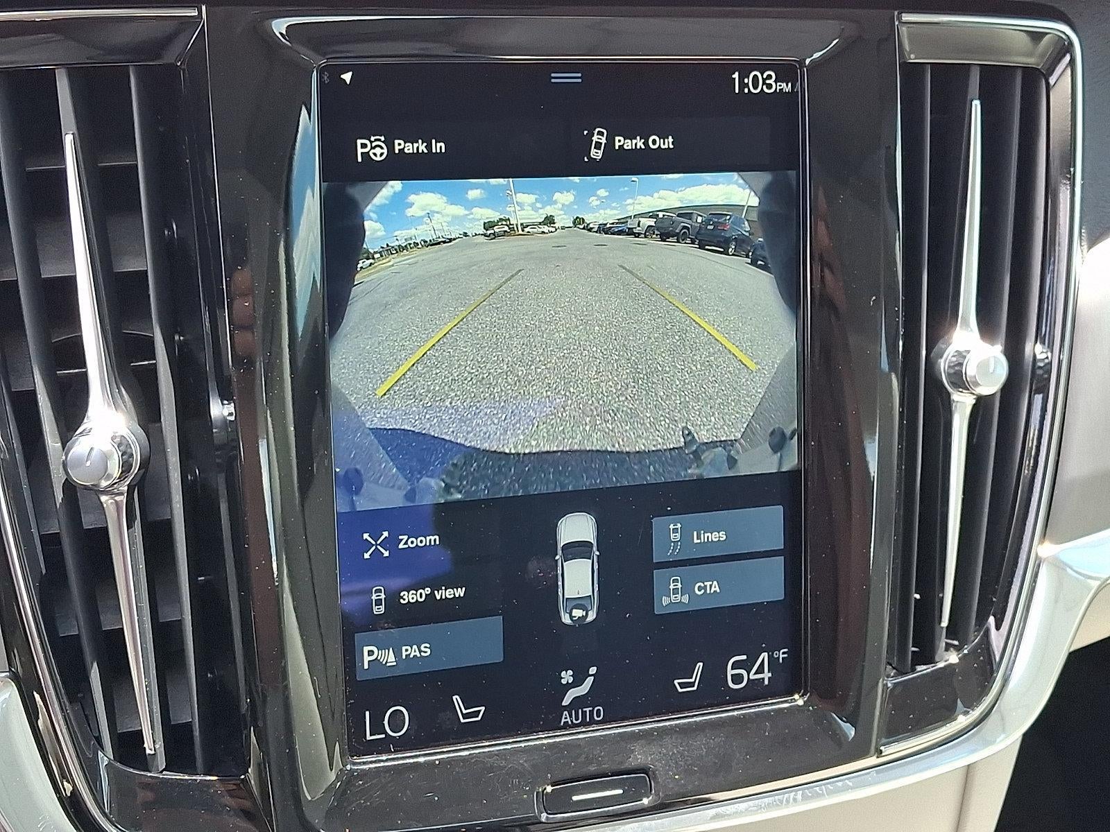 2017 Volvo S90 T6 AWD Momentum