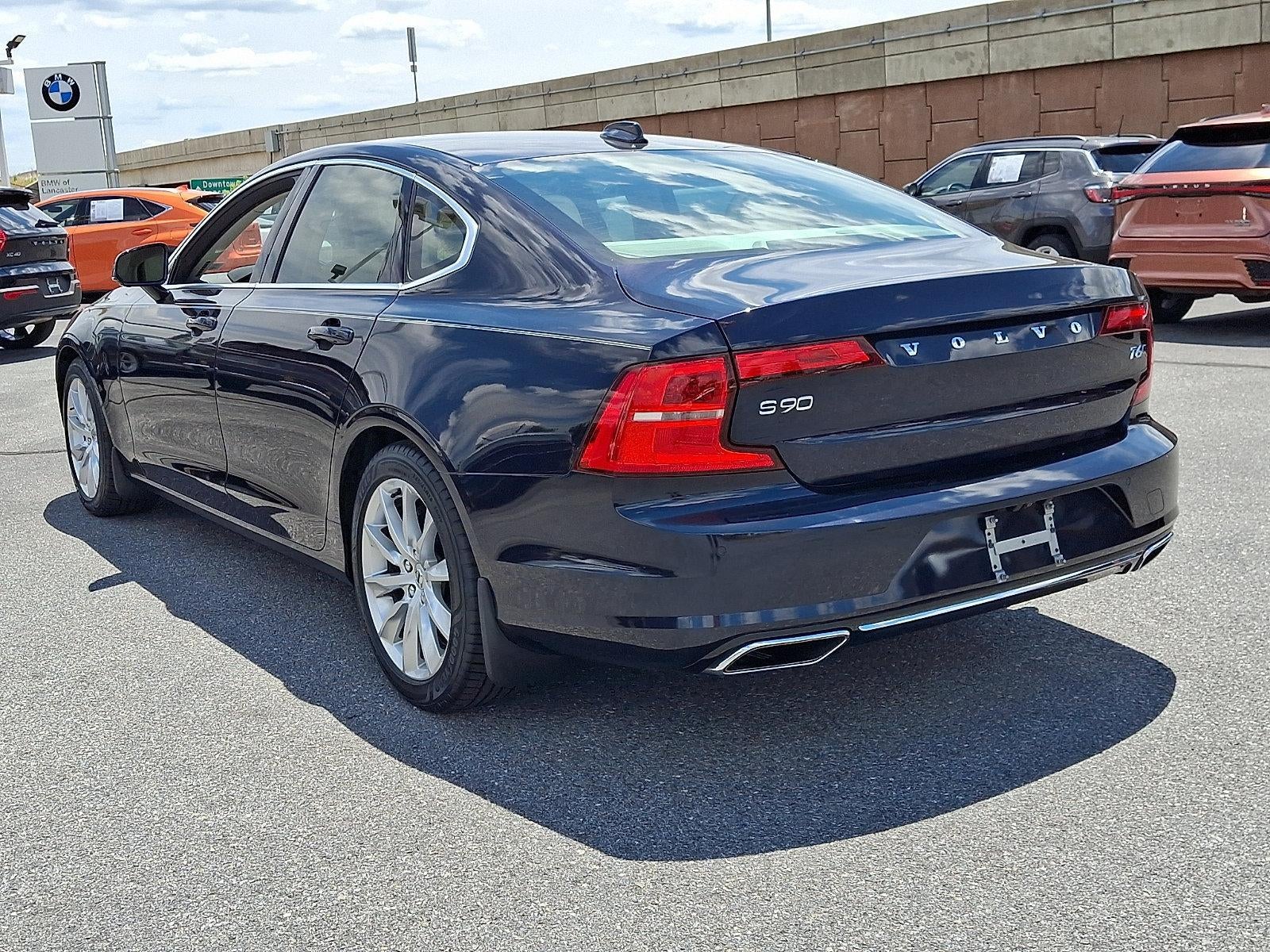 2017 Volvo S90 T6 AWD Momentum