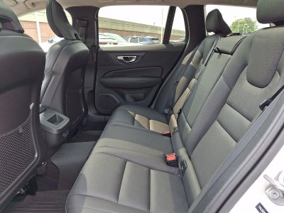 2024 Volvo V60 Cross Country B5 AWD Plus