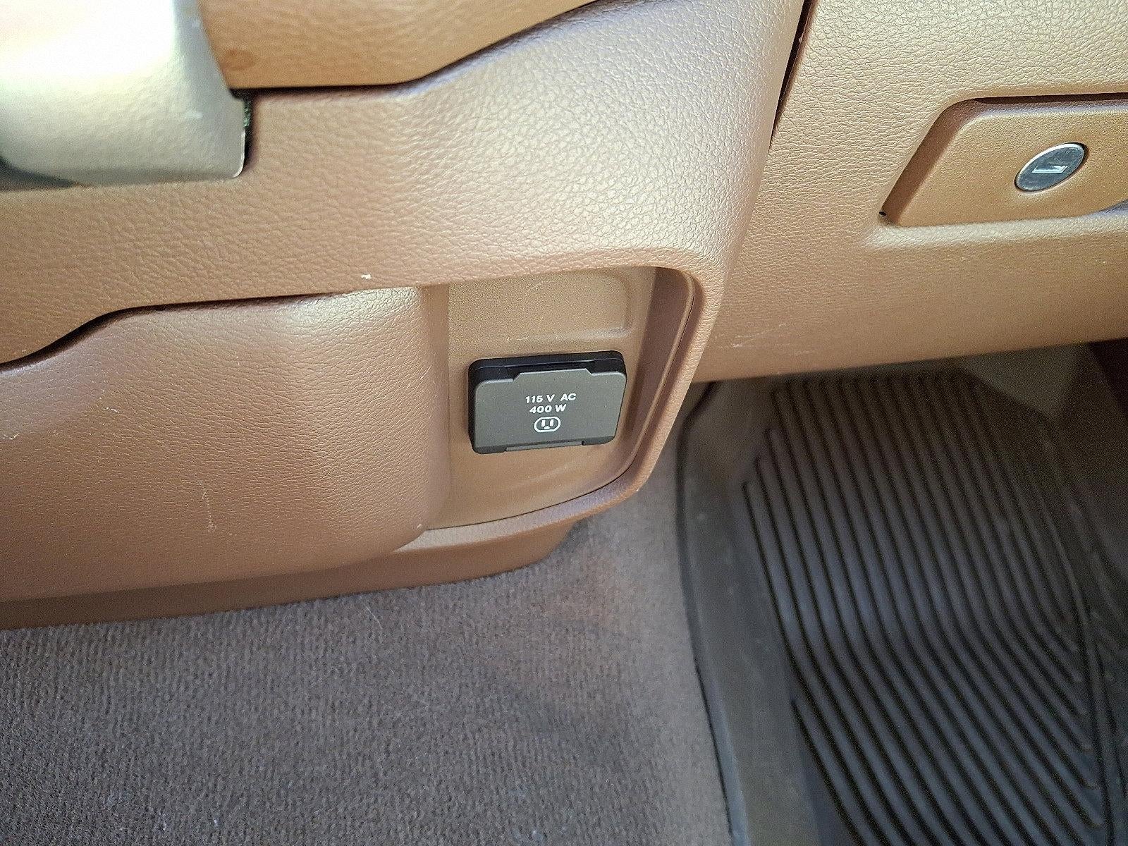 2019 RAM 1500 Laramie 4x4 Crew Cab 5'7" Box