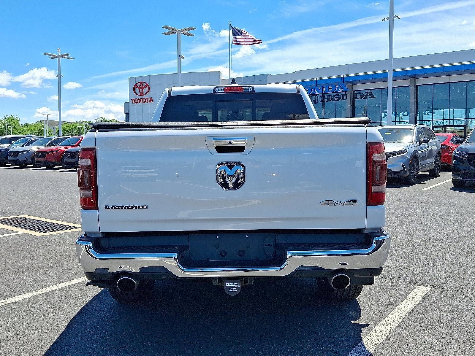 2019 RAM 1500 Laramie 4x4 Crew Cab 5'7" Box