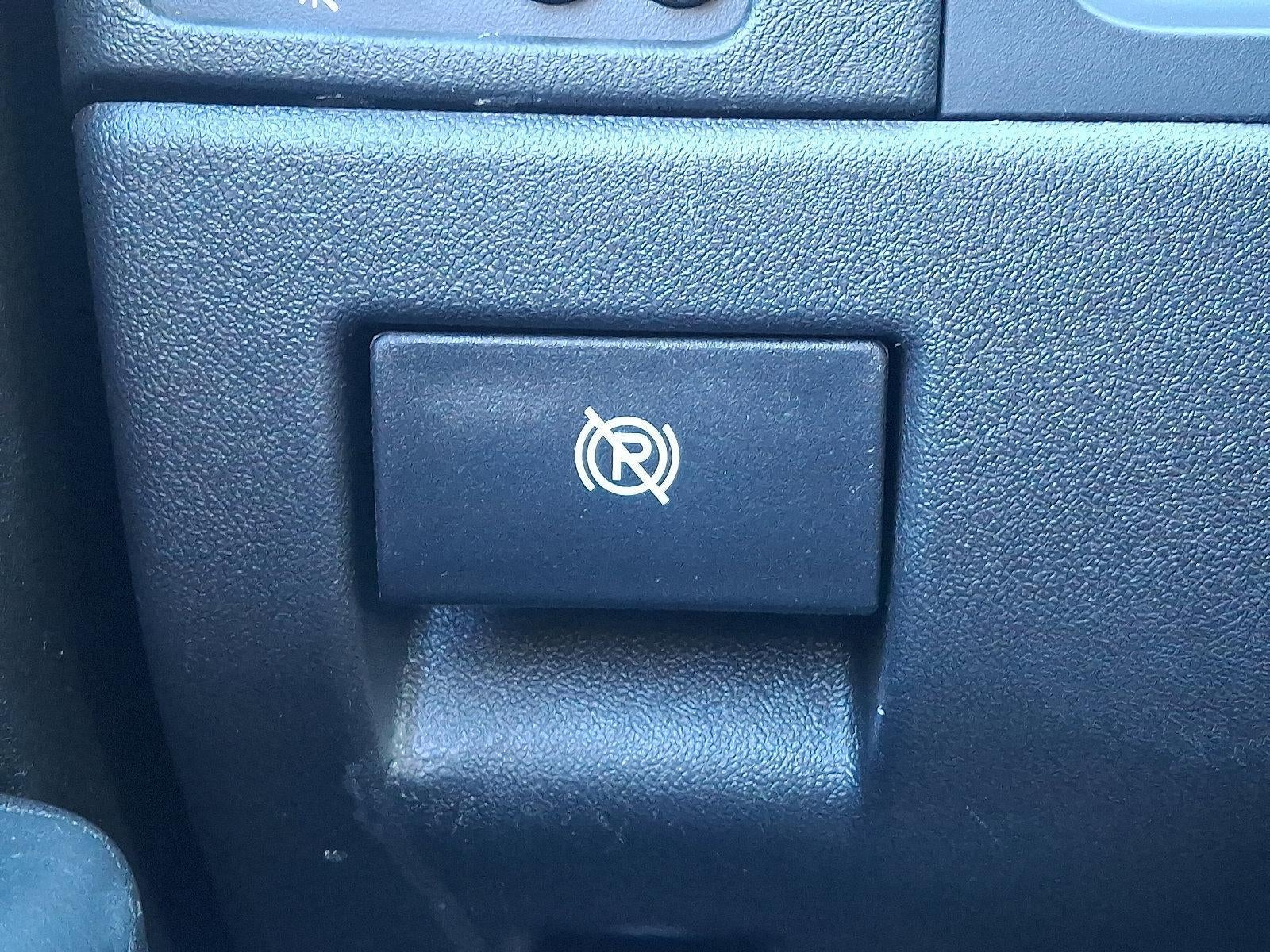 2012 Chevrolet Colorado Crew Cab 4-Wheel Drive 1LT