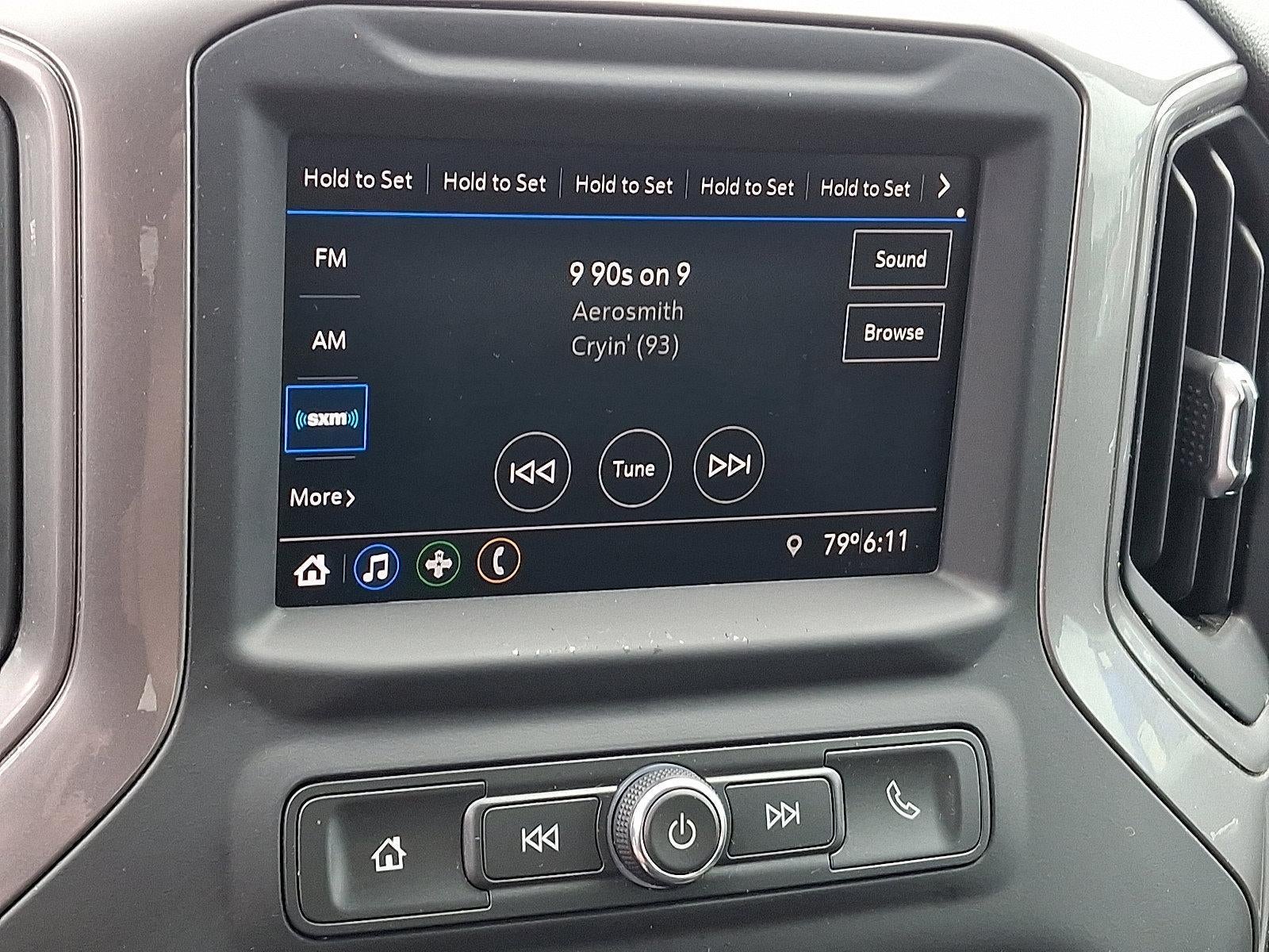 2021 Chevrolet Silverado 1500 Crew Cab Short Box 4-Wheel Drive Custom