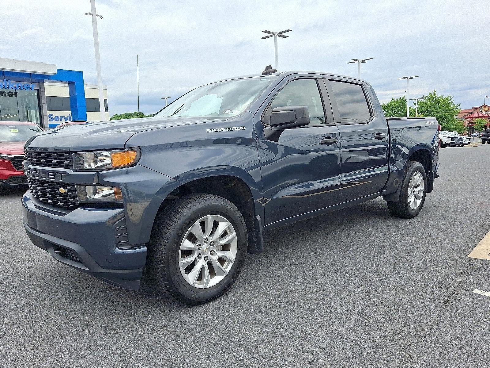2021 Chevrolet Silverado 1500 Crew Cab Short Box 4-Wheel Drive Custom