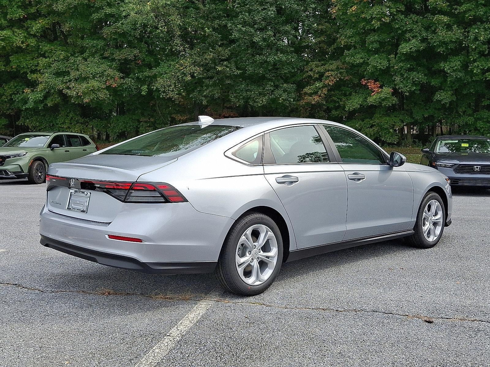2025 Honda Accord Sedan LX CVT