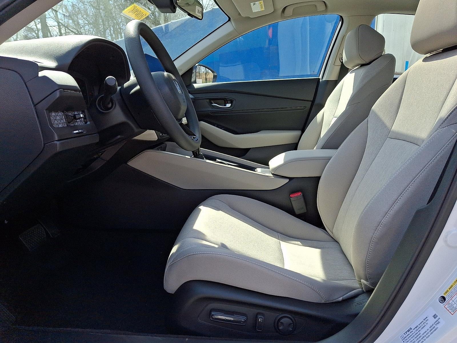 2026 Honda Accord Sedan SE CVT