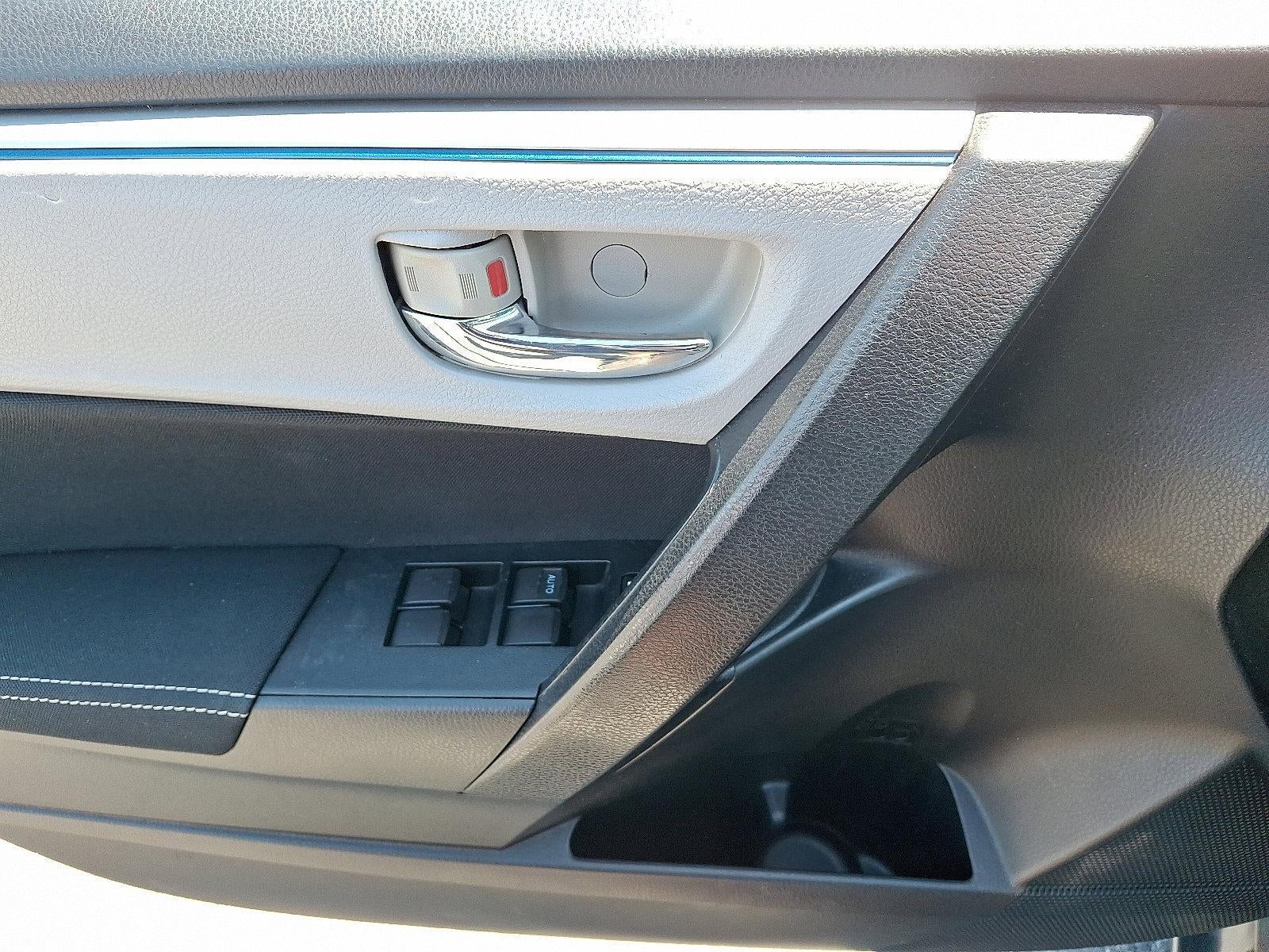 2015 Toyota Corolla 4dr Sdn CVT Auto LE ECO (Natl)