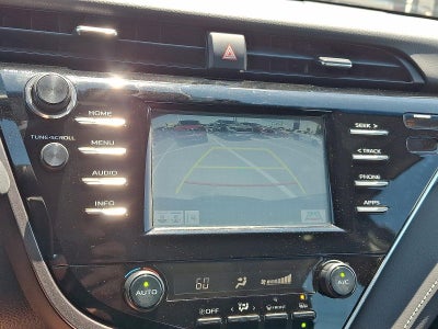 2018 Toyota Camry SE Auto (SE)