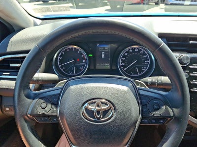2018 Toyota Camry SE Auto (SE)