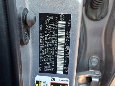 2022 Toyota Camry SE Auto (SE)