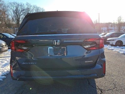 2026 Honda Odyssey Touring Auto