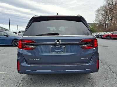 2026 Honda Odyssey Touring Auto