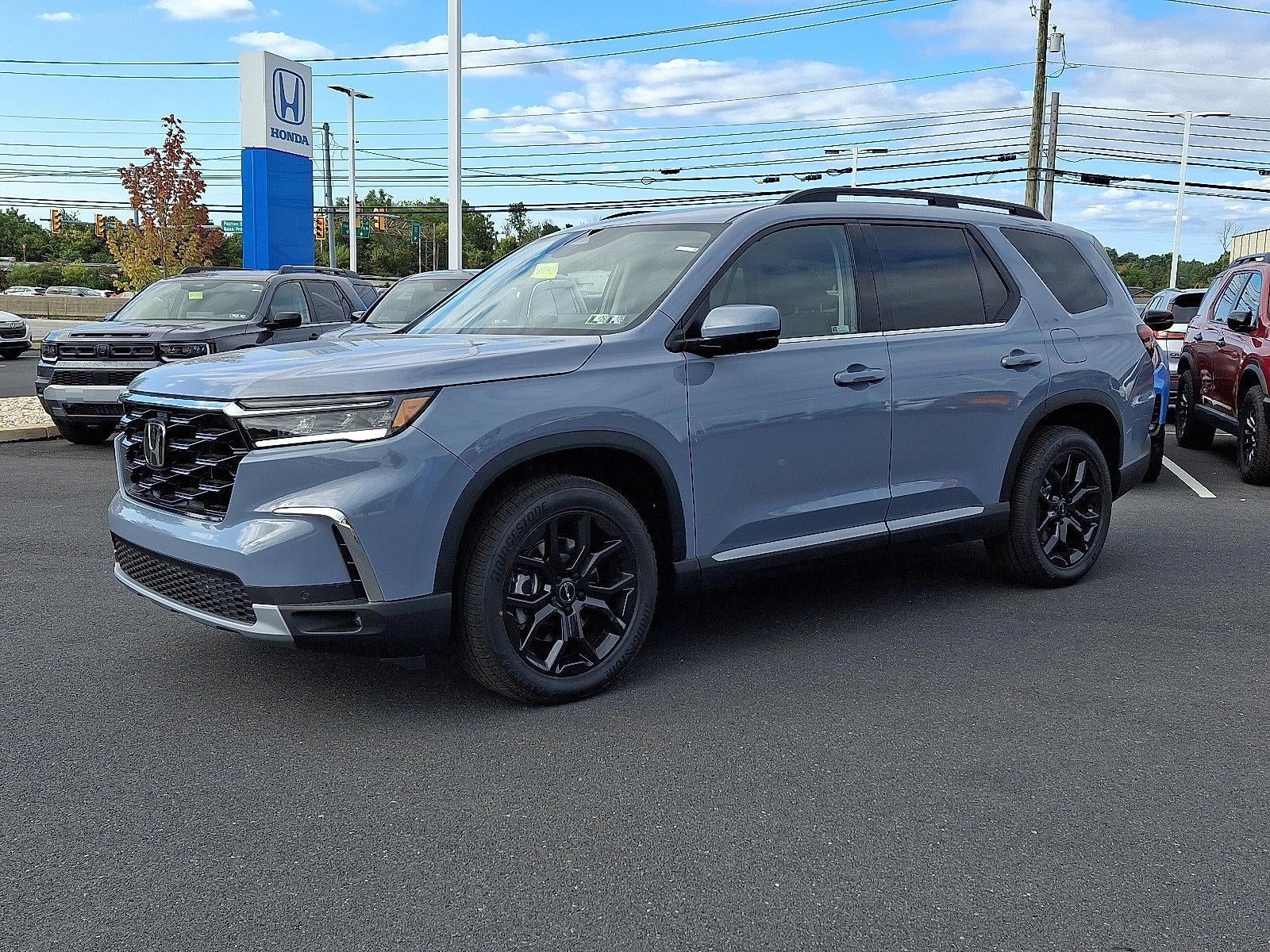 2025 Honda Pilot Touring AWD