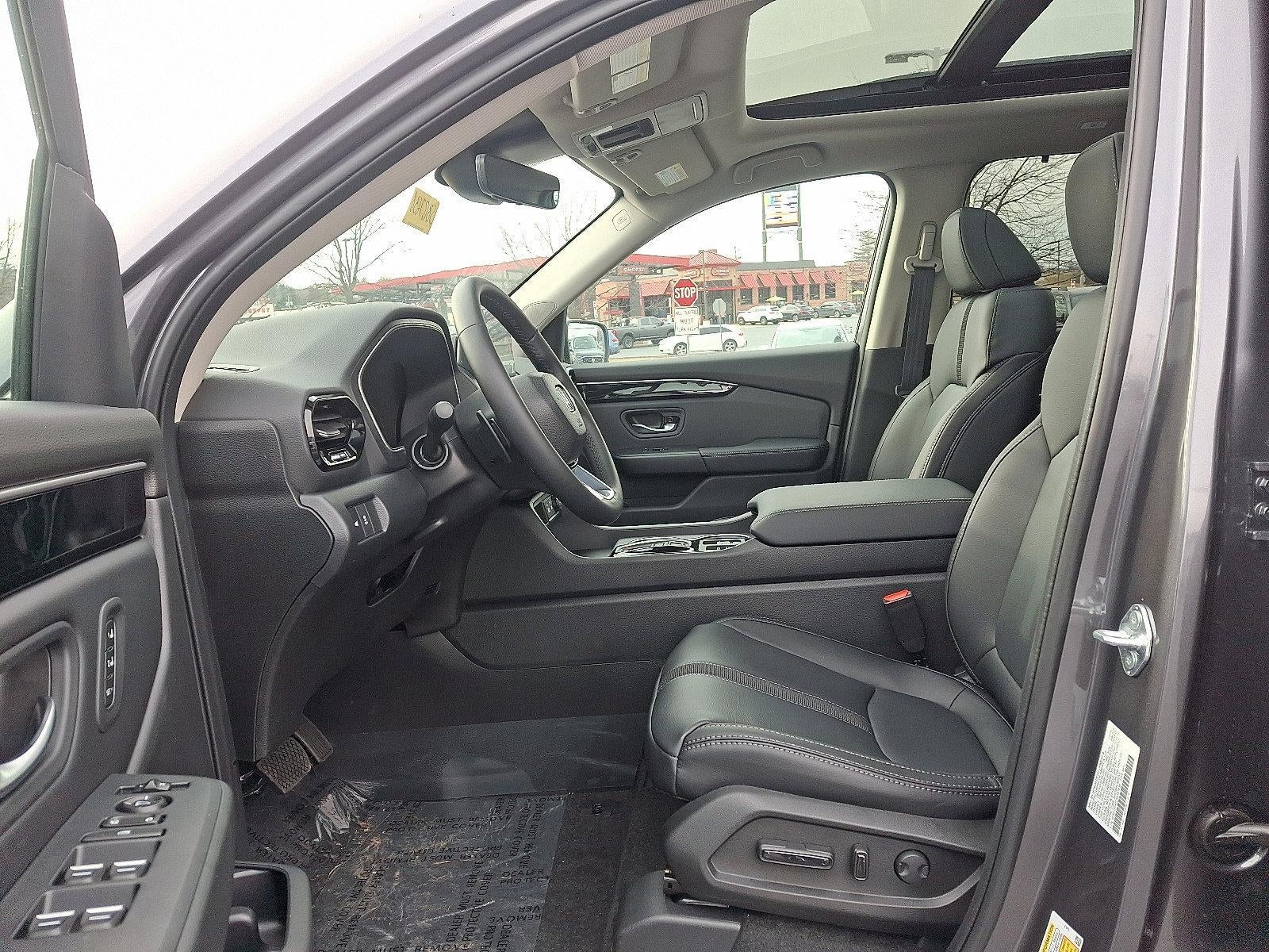 2025 Honda Pilot Touring AWD