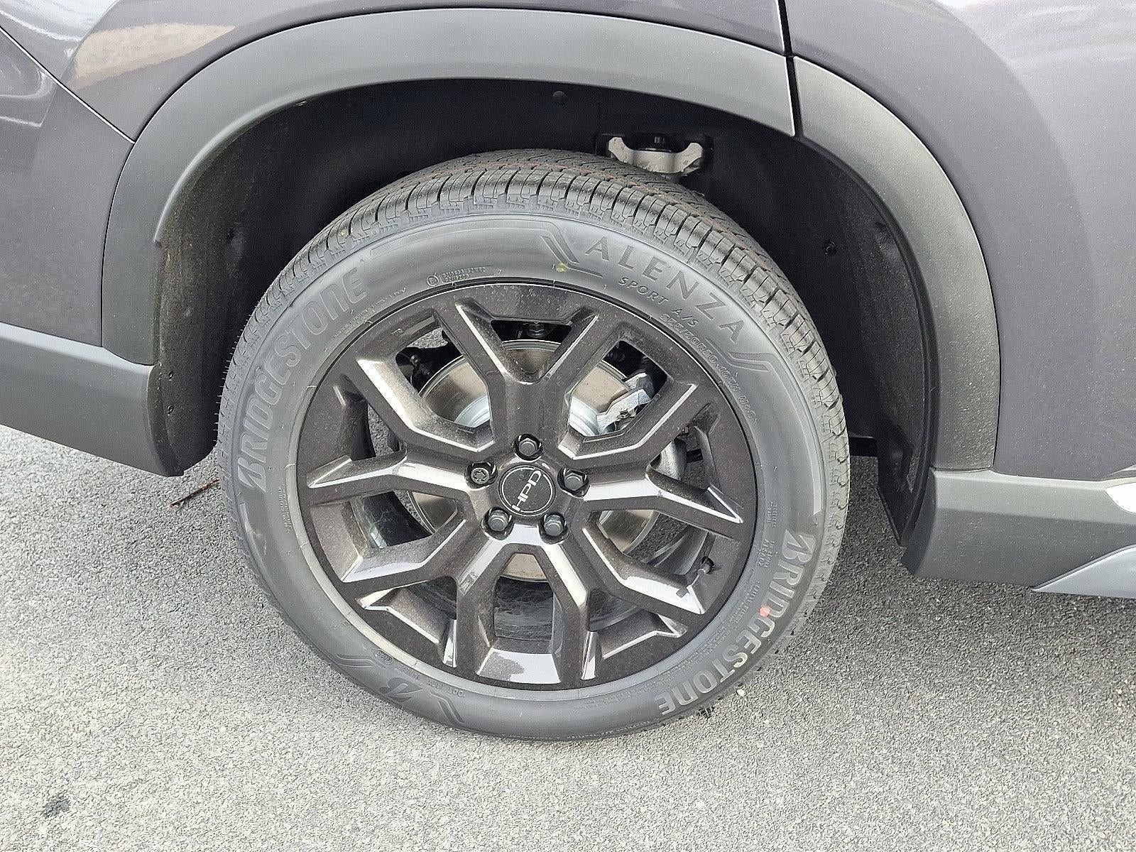 2025 Honda Pilot Touring AWD