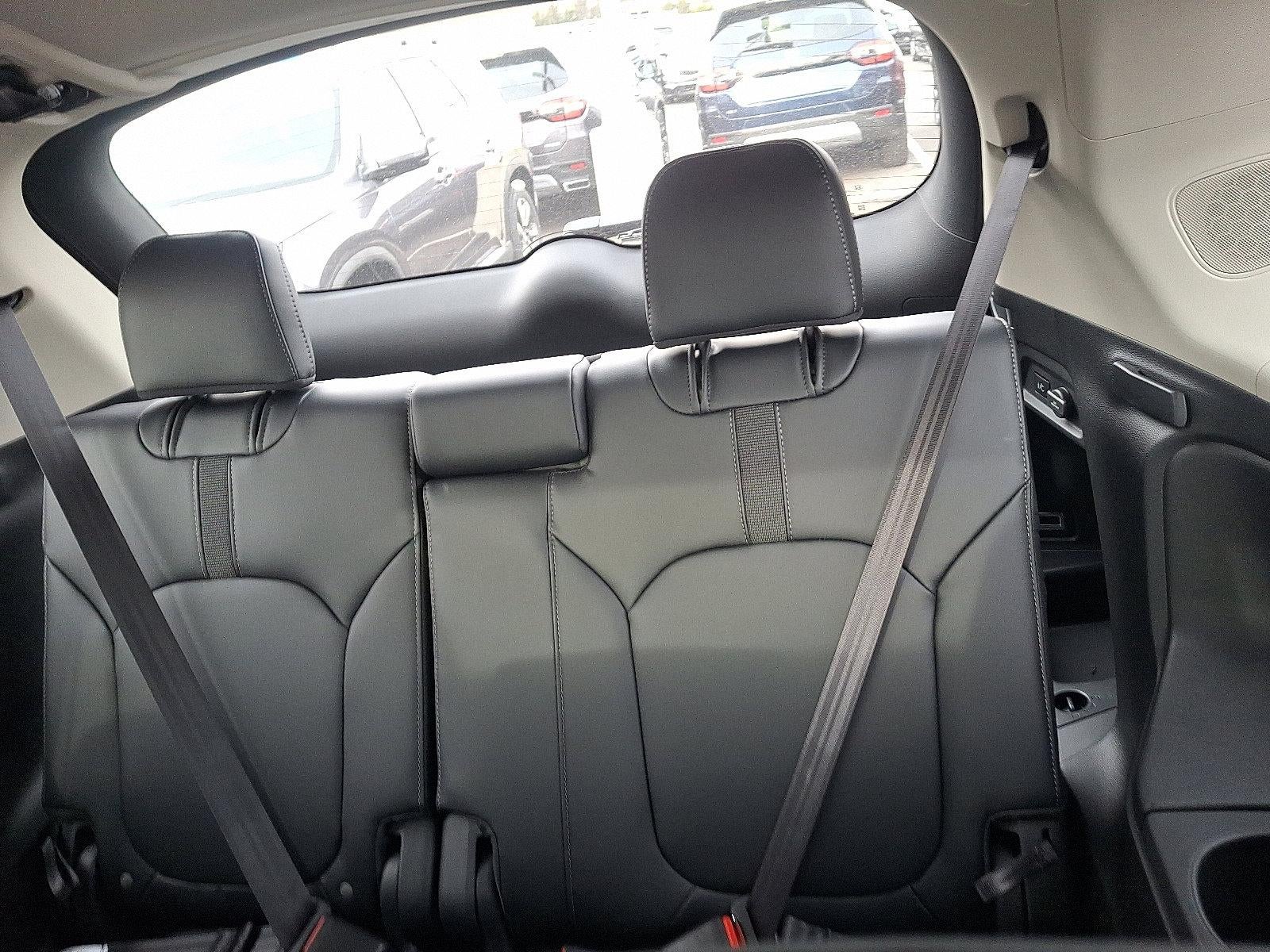 2025 Honda Pilot Touring AWD