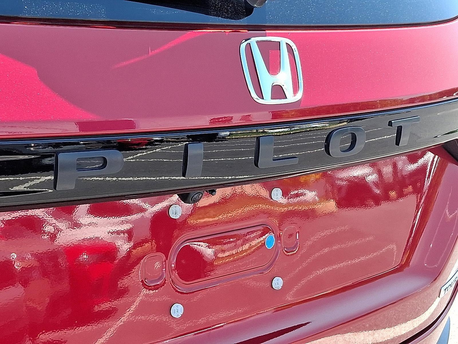 2025 Honda Pilot Touring AWD