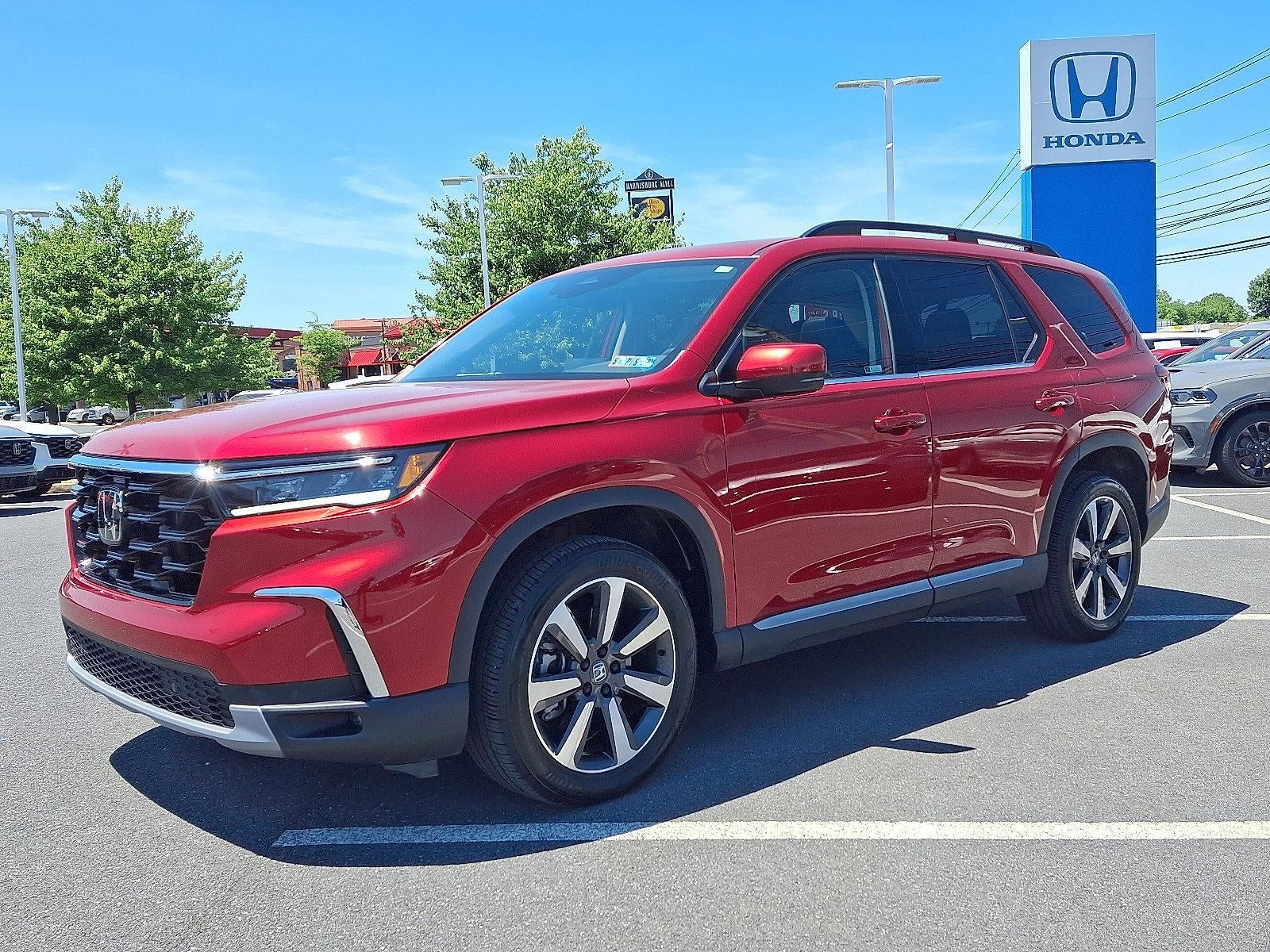 2025 Honda Pilot Touring AWD