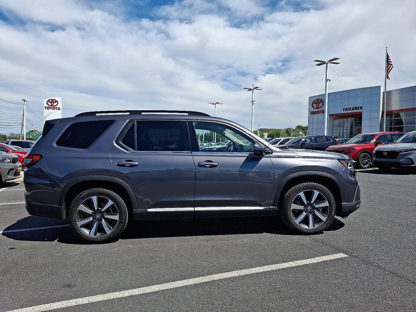 2025 Honda Pilot Touring AWD